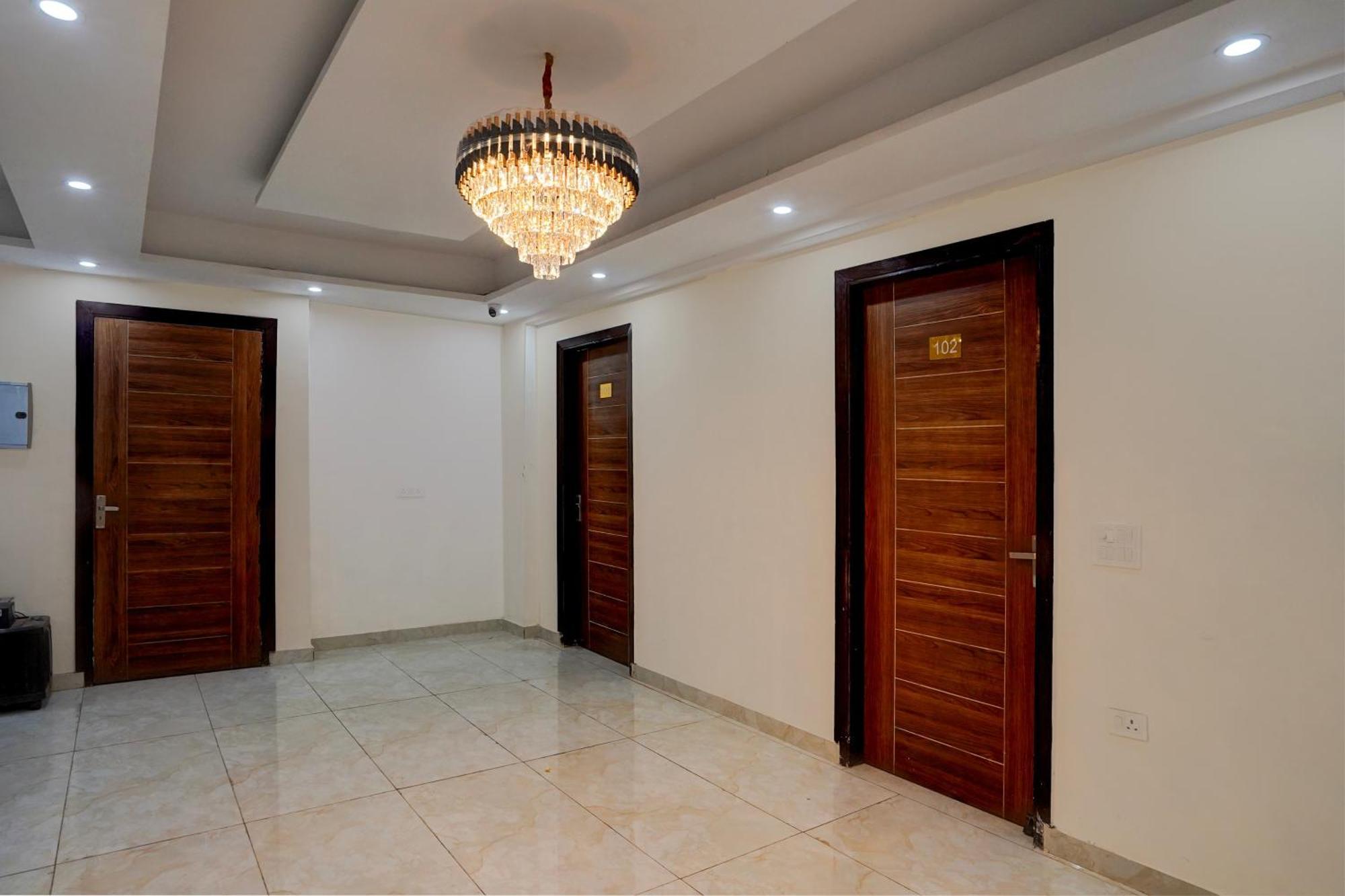 Hotel O R.N Residency Hotel Ghaziabad Luaran gambar
